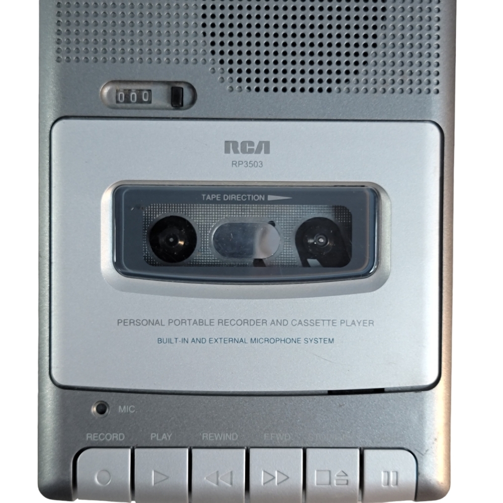 RCA RP3503 "Shoebox" Cassette Voice Recorder Personal Portable Player - Picture 2 of 9